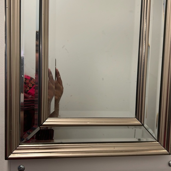 Mirror - Picture 2 of 14